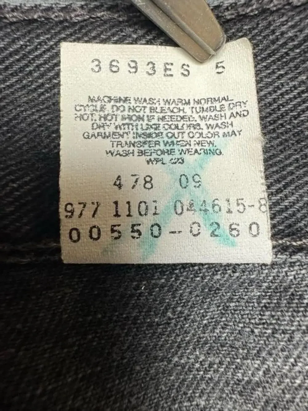 Levi's 550 Jeans Mens 38x31 Black Relaxed Fit Tapered Charcoal Wash Denim